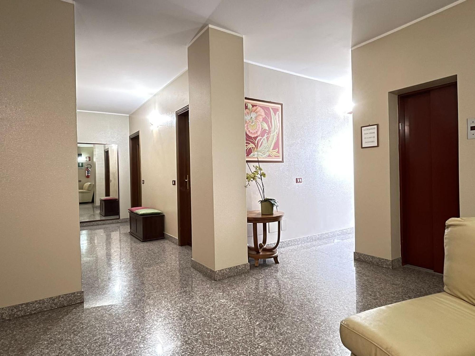 Hotel Ristorante Centrale Vestone Экстерьер фото